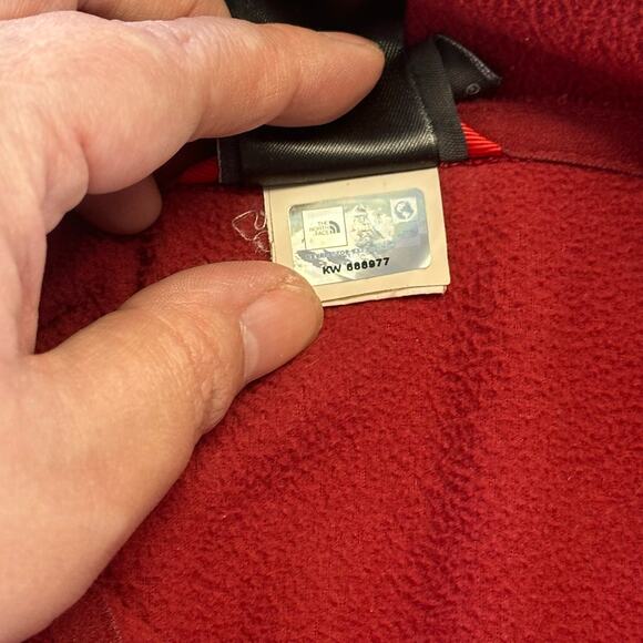 The North Face Flash Dry Red Mens M 1/4‎ Zip Pullover Fleece Zip Pocket Gorpcore - Picture 10 of 11